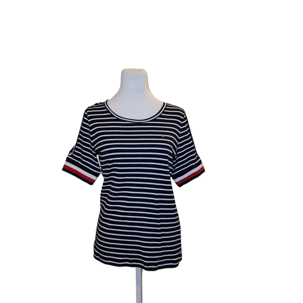 Tommy Hilfiger Cold shoulder top